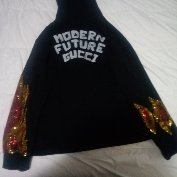 genuine Gucci unisex 2018 collection - Picture 3 of 9